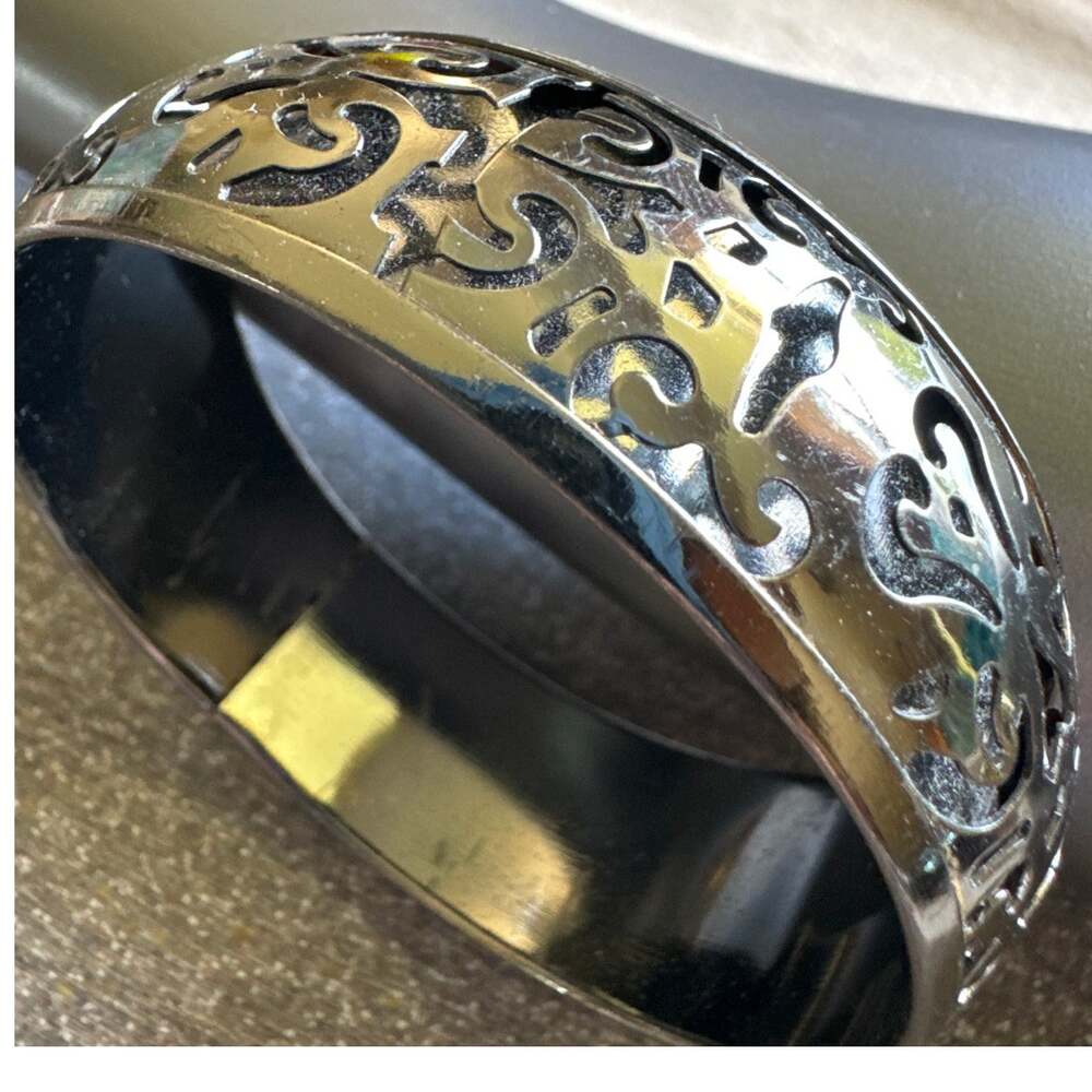 Filigree Silver Tone Bangle Bracelet